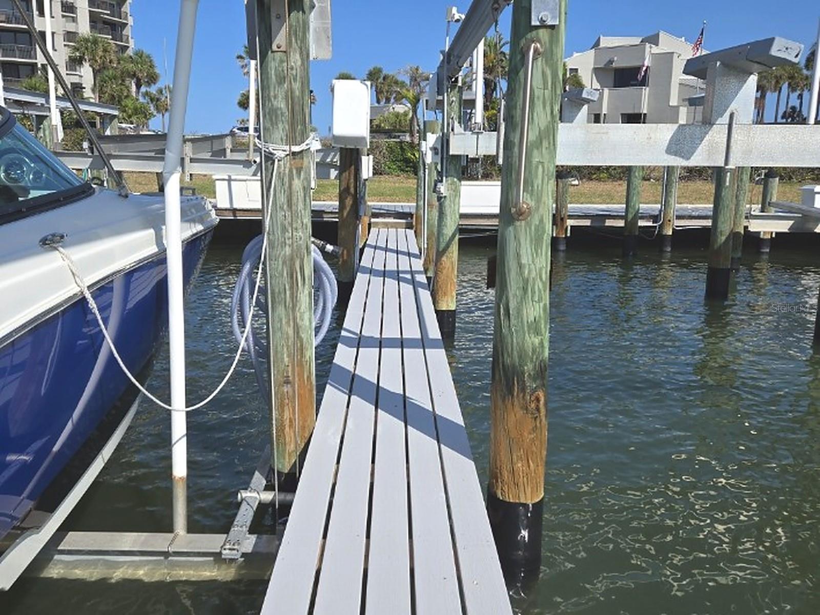 1660 GULF BLVD #706 — photo 40