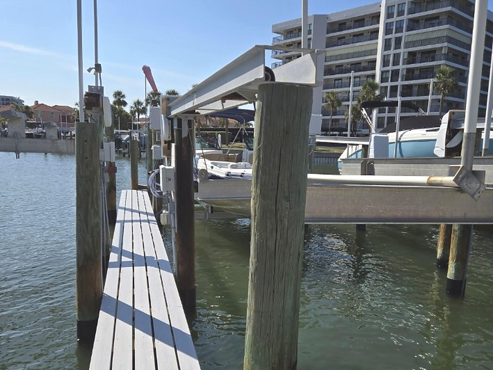 1660 GULF BLVD #706 — photo 39