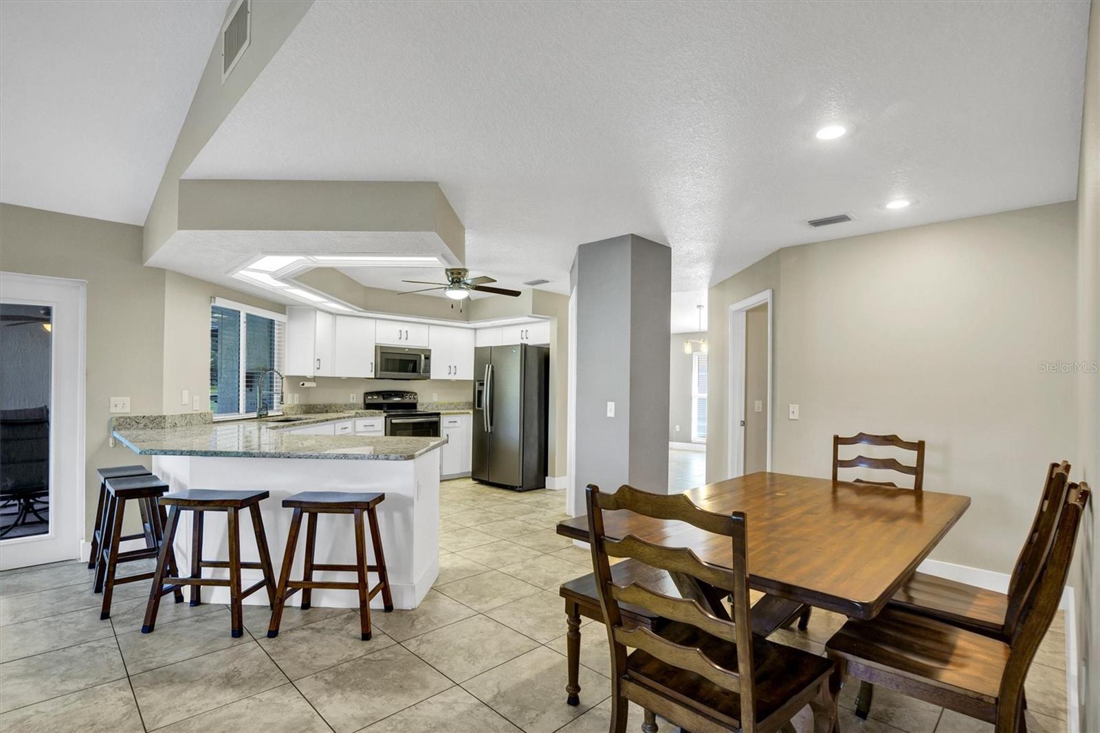 302 N WEBB RD — photo 14