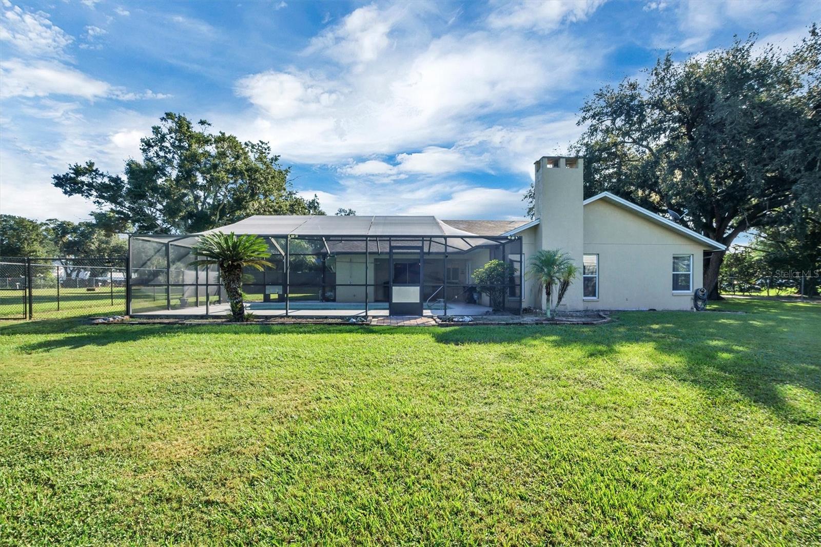 302 N WEBB RD — photo 37
