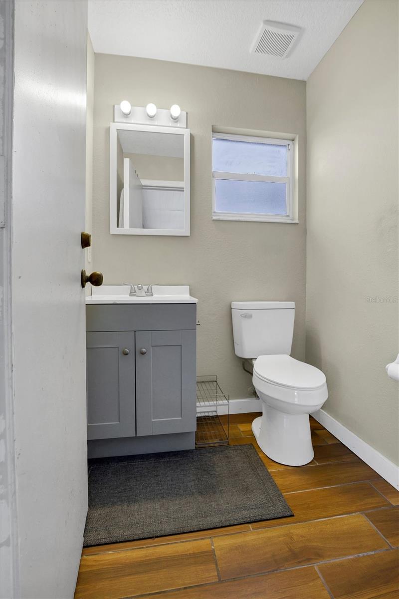 302 N WEBB RD — photo 30