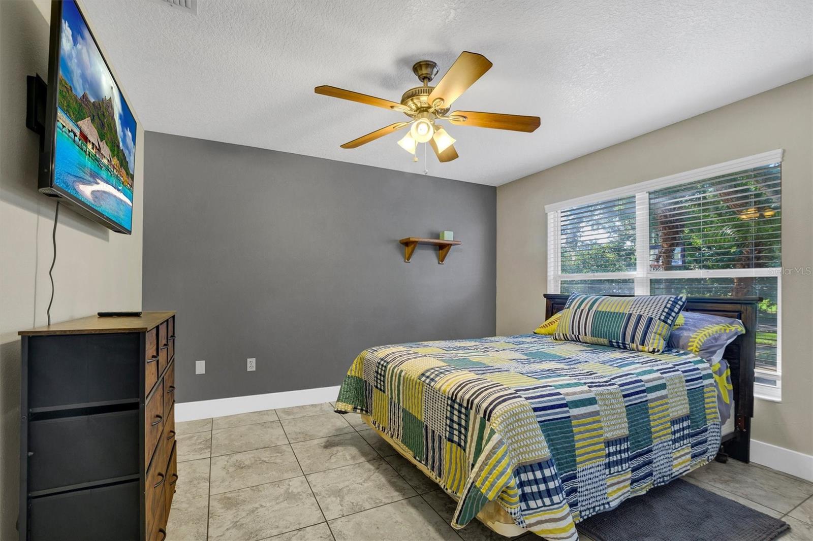 302 N WEBB RD — photo 24