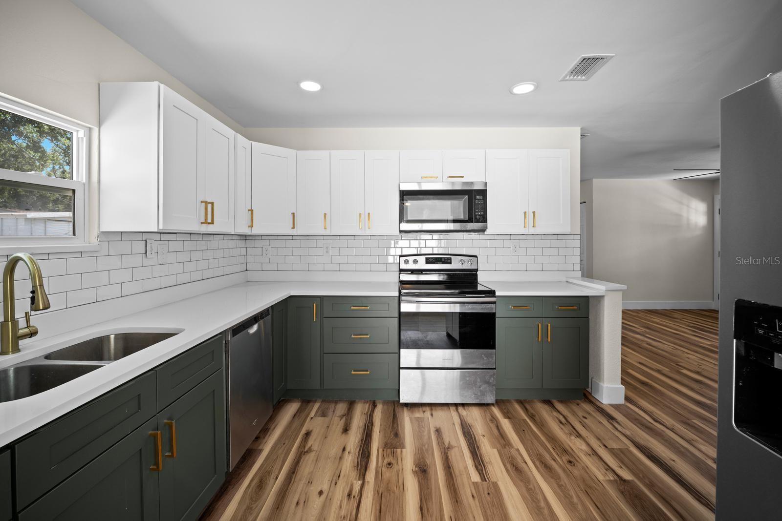 4512 S LOIS AVE — photo 10