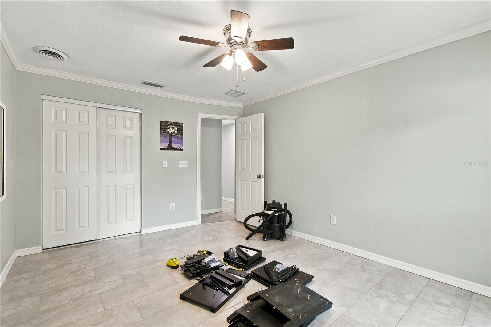 2168 KENT AVE — photo 35