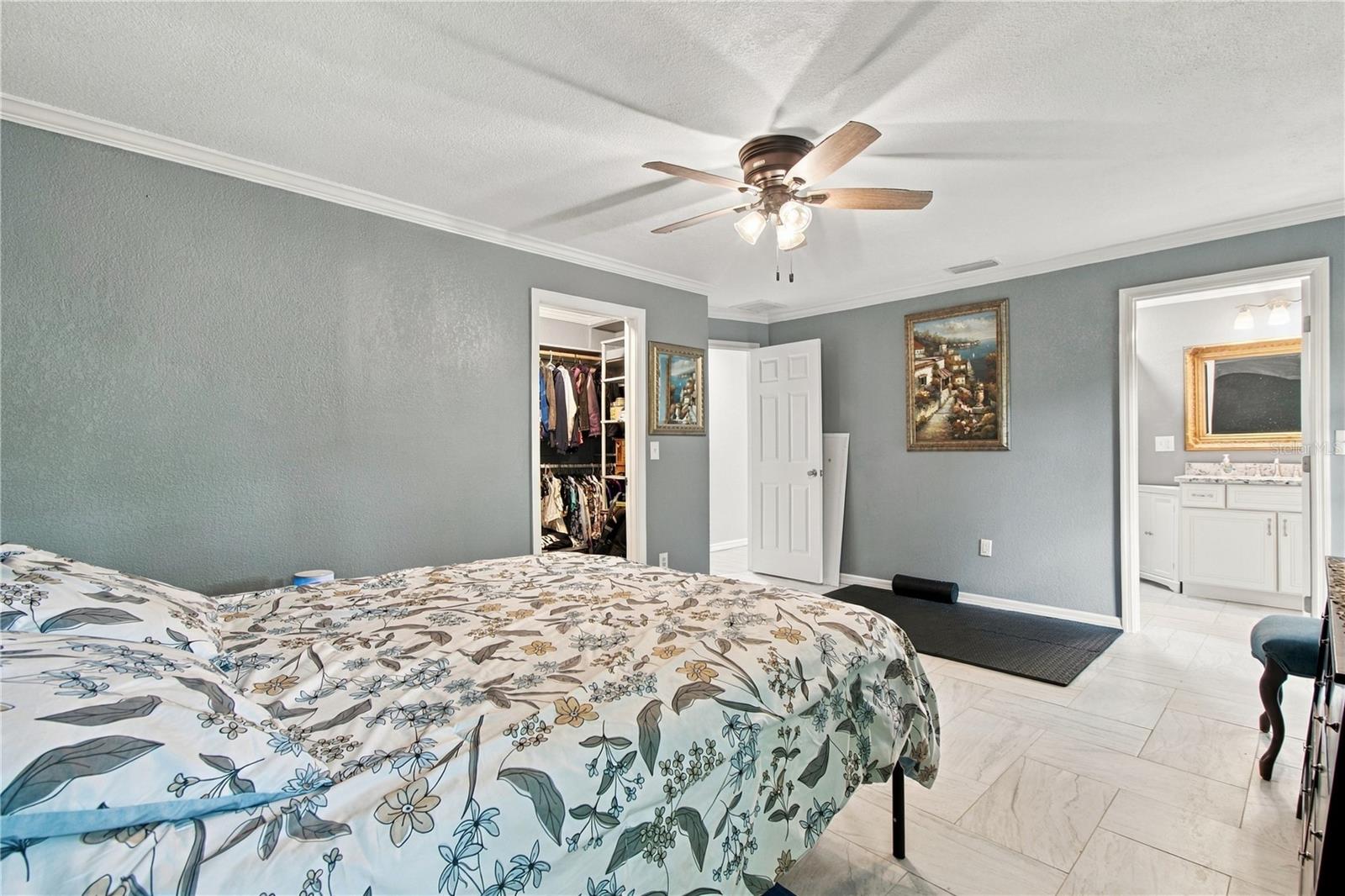 2168 KENT AVE — photo 38