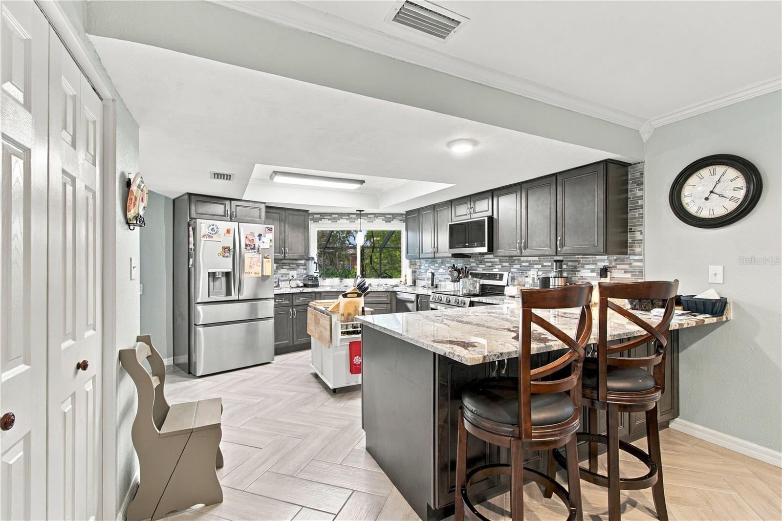 2168 KENT AVE — photo 15