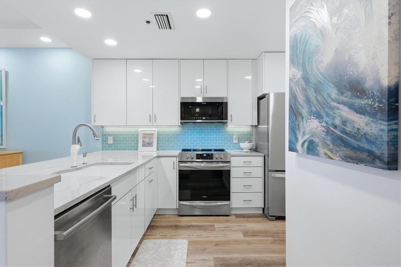 615 DREAM ISLAND PL #212 — photo 15