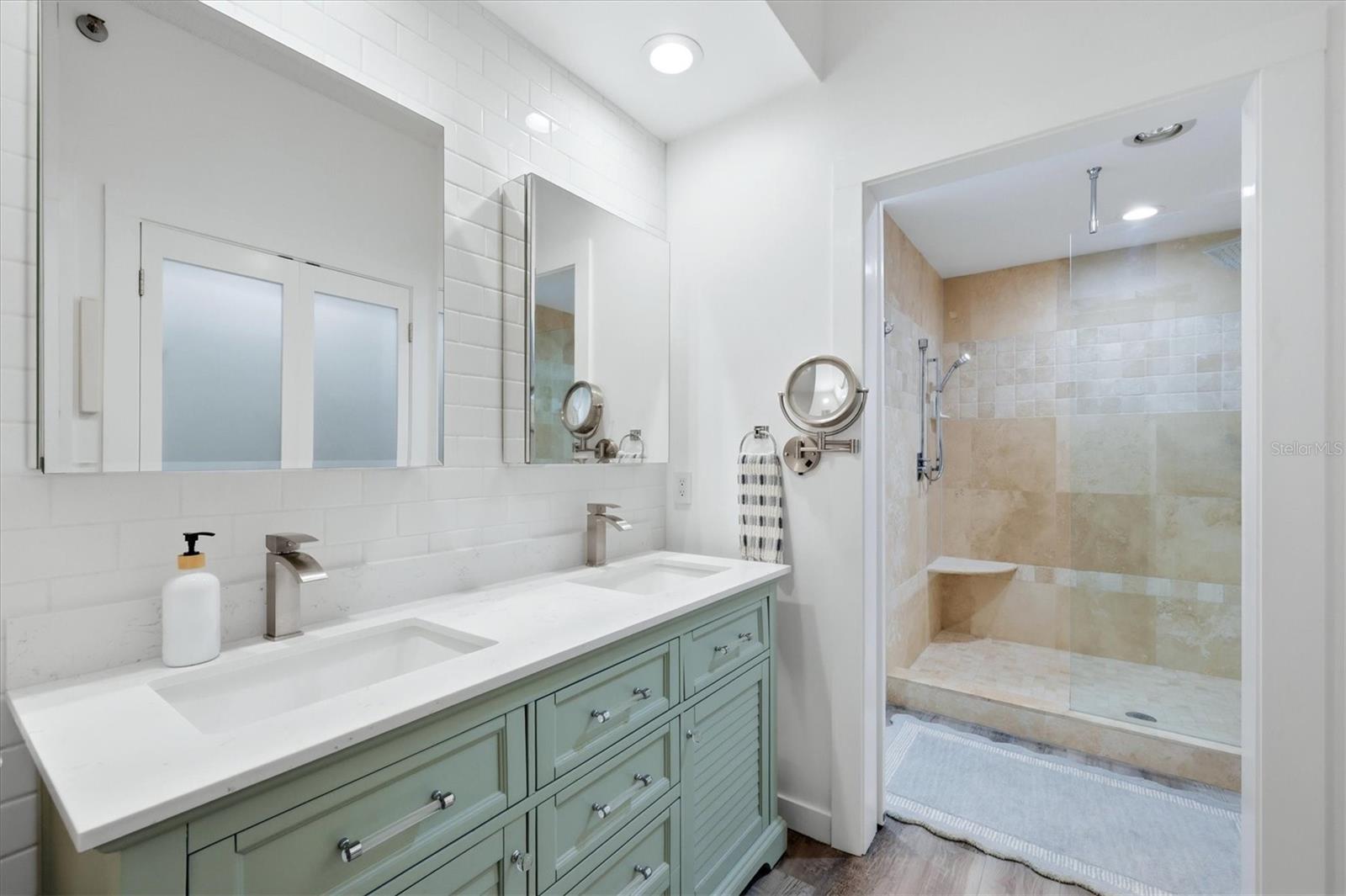 615 DREAM ISLAND PL #212 — photo 23
