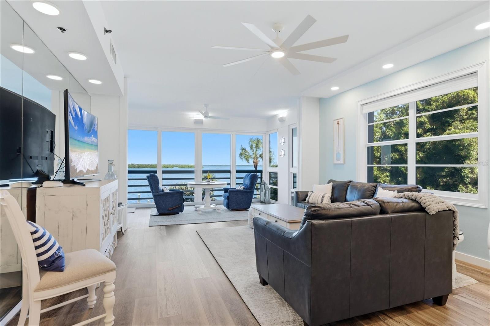 615 DREAM ISLAND PL #212 — photo 2