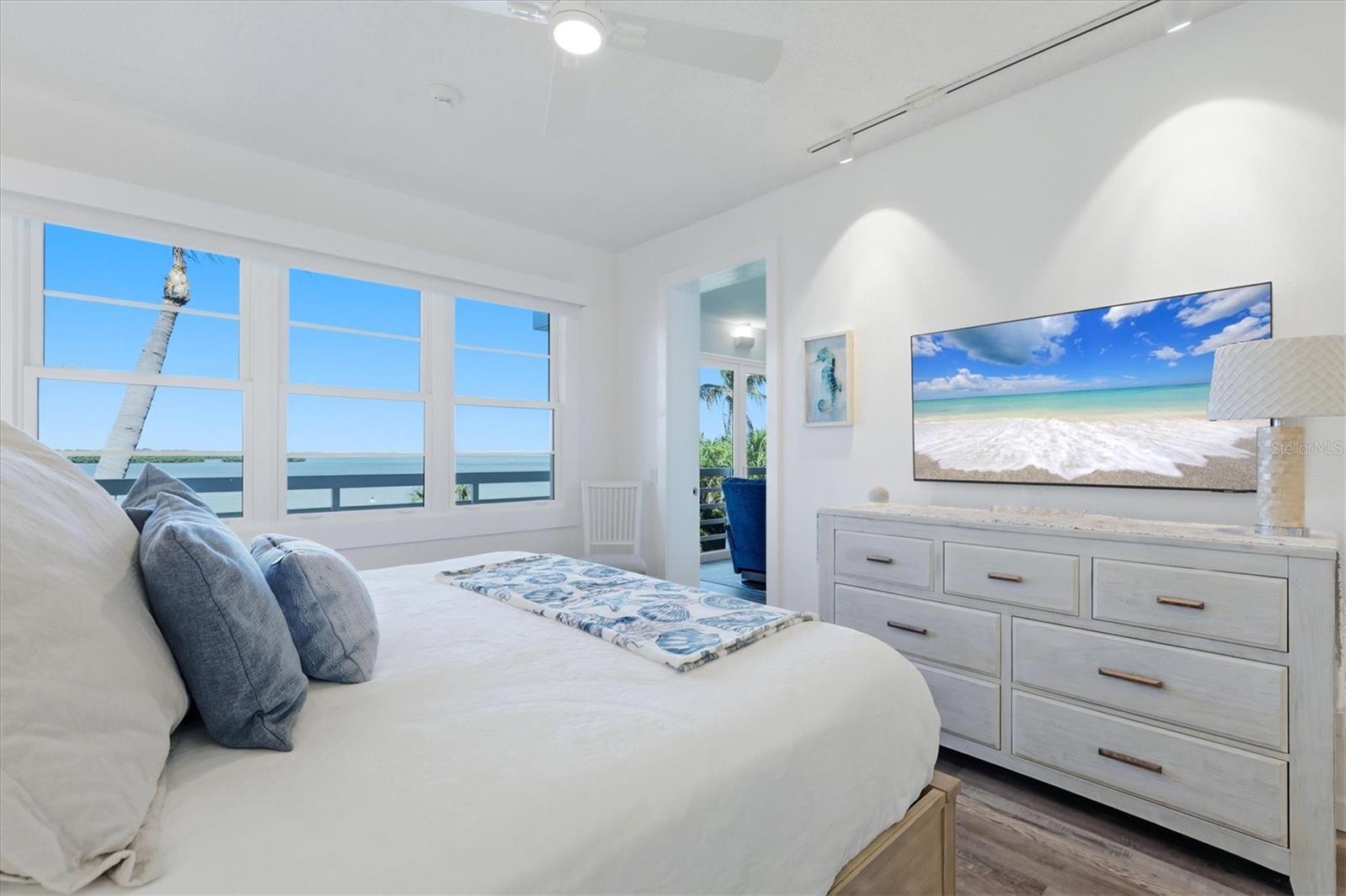615 DREAM ISLAND PL #212 — photo 20