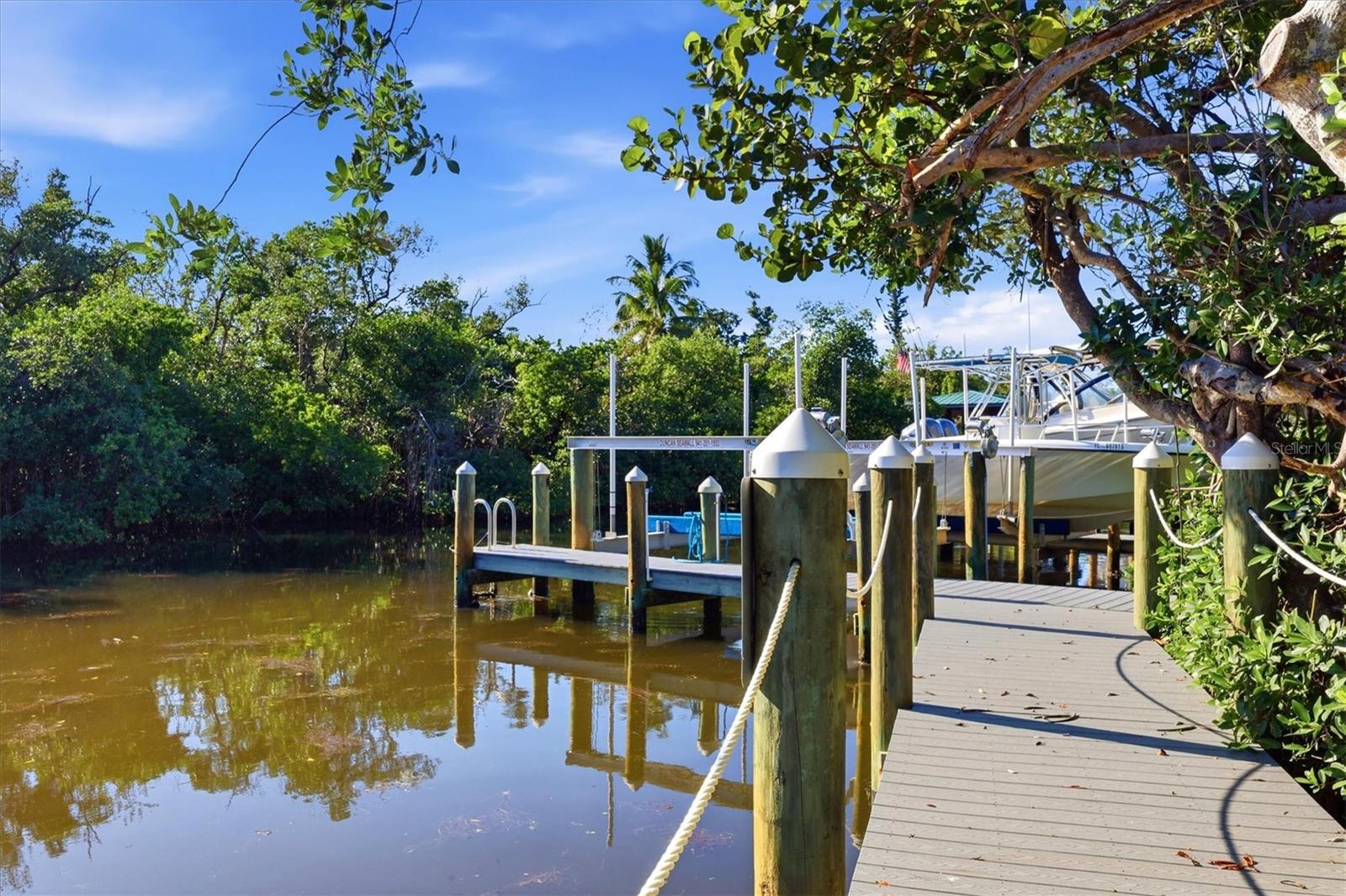 615 DREAM ISLAND PL #212 — photo 35