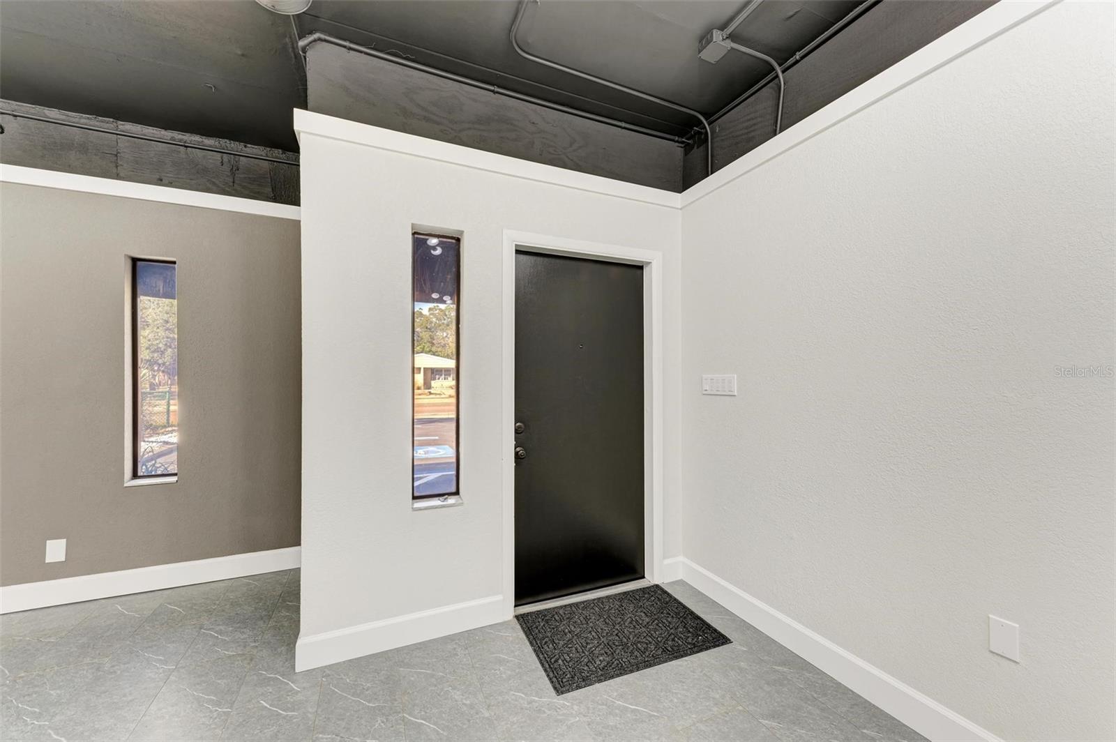1716 FRUITVILLE RD — photo 6