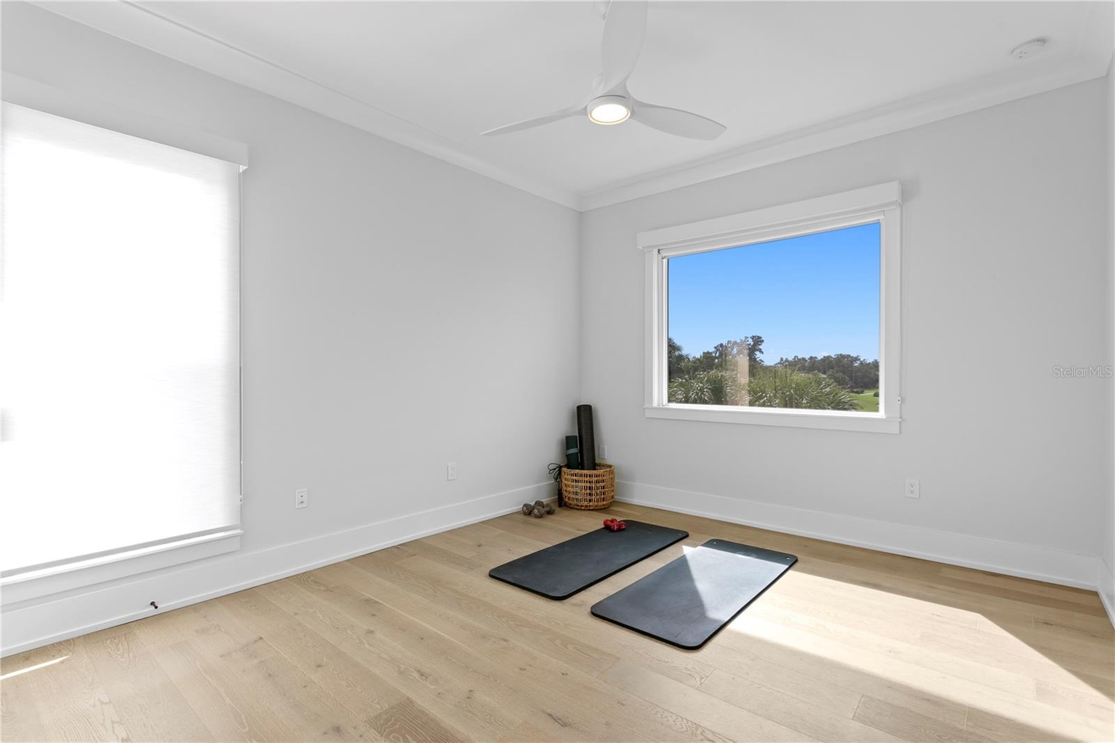 790 CORDOVA BLVD NE — photo 48