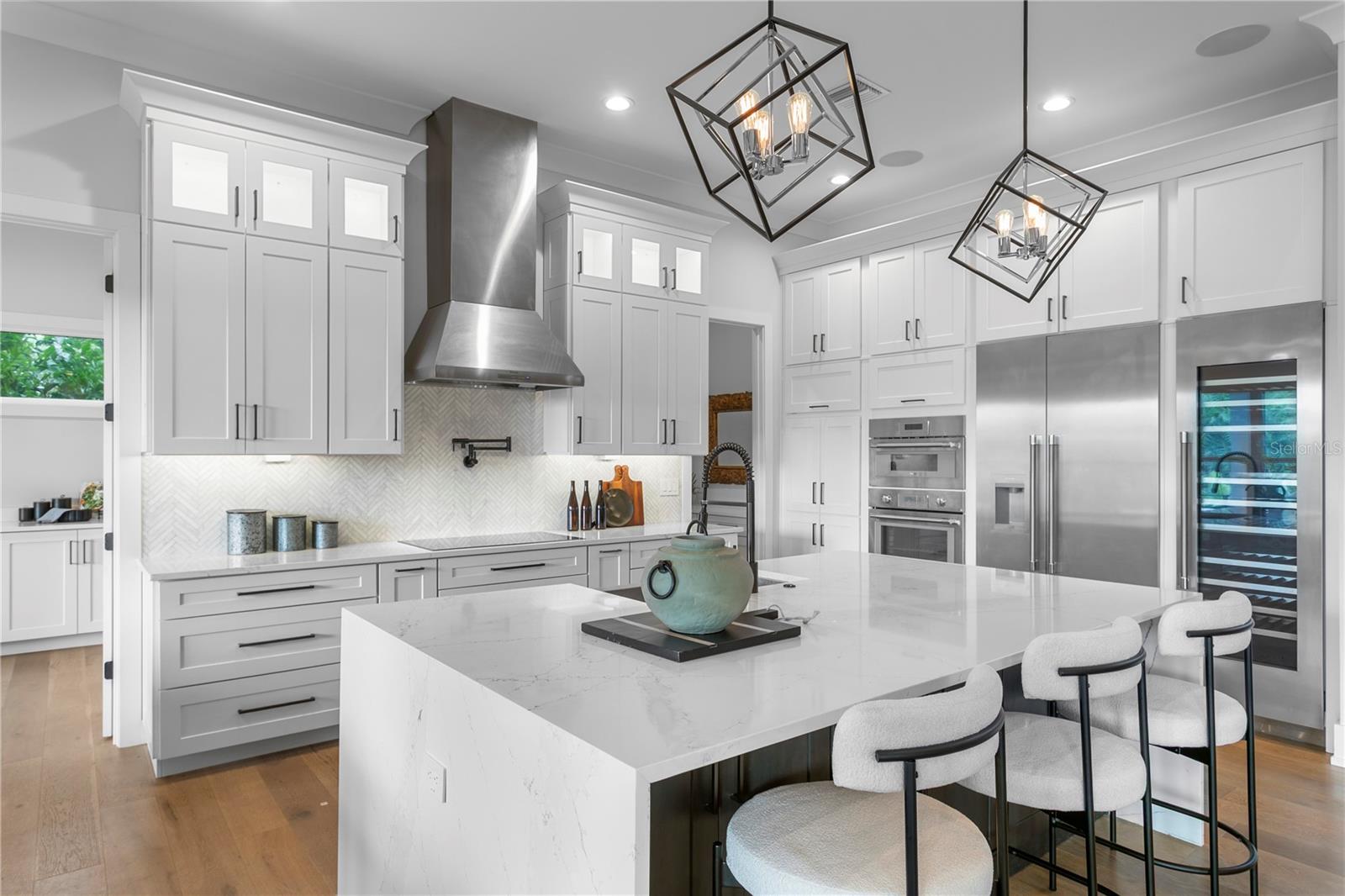 790 CORDOVA BLVD NE — photo 15