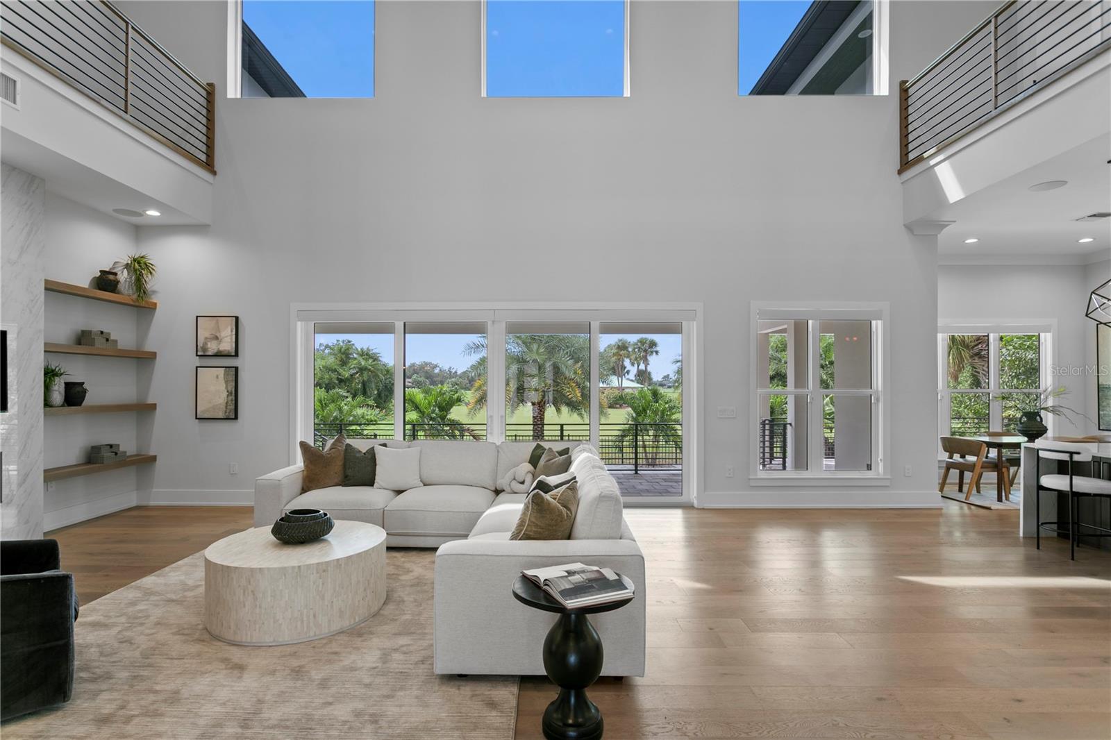 790 CORDOVA BLVD NE — photo 6