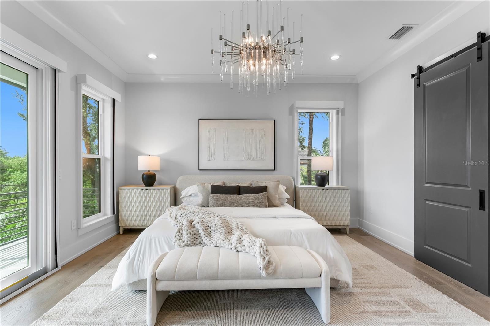 790 CORDOVA BLVD NE — photo 32