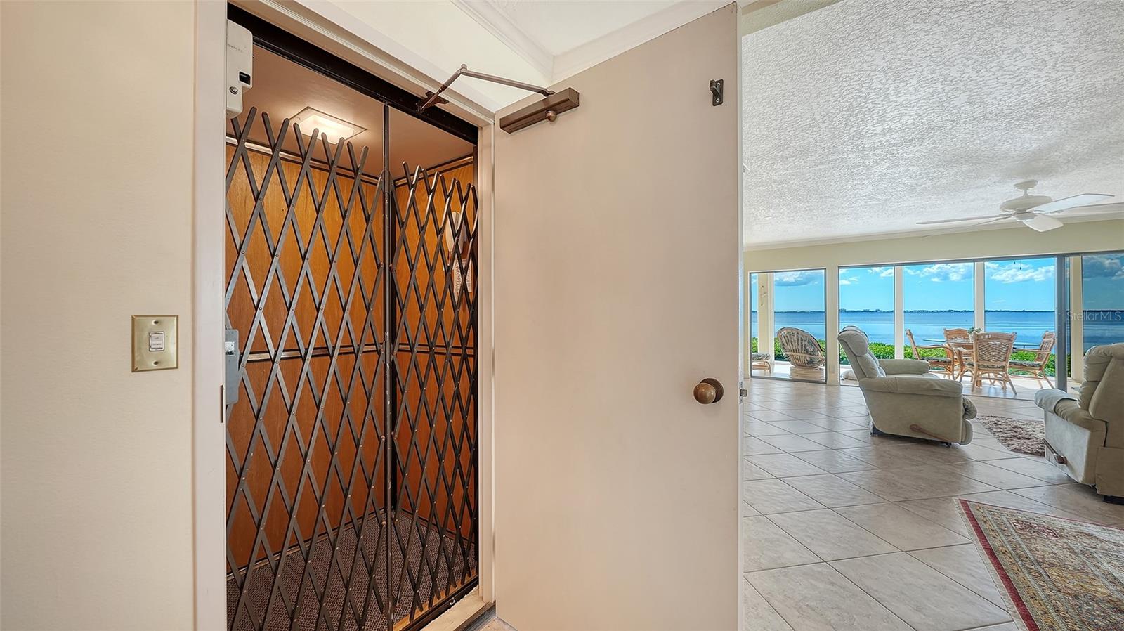 4533 BAY CLUB DR — photo 28