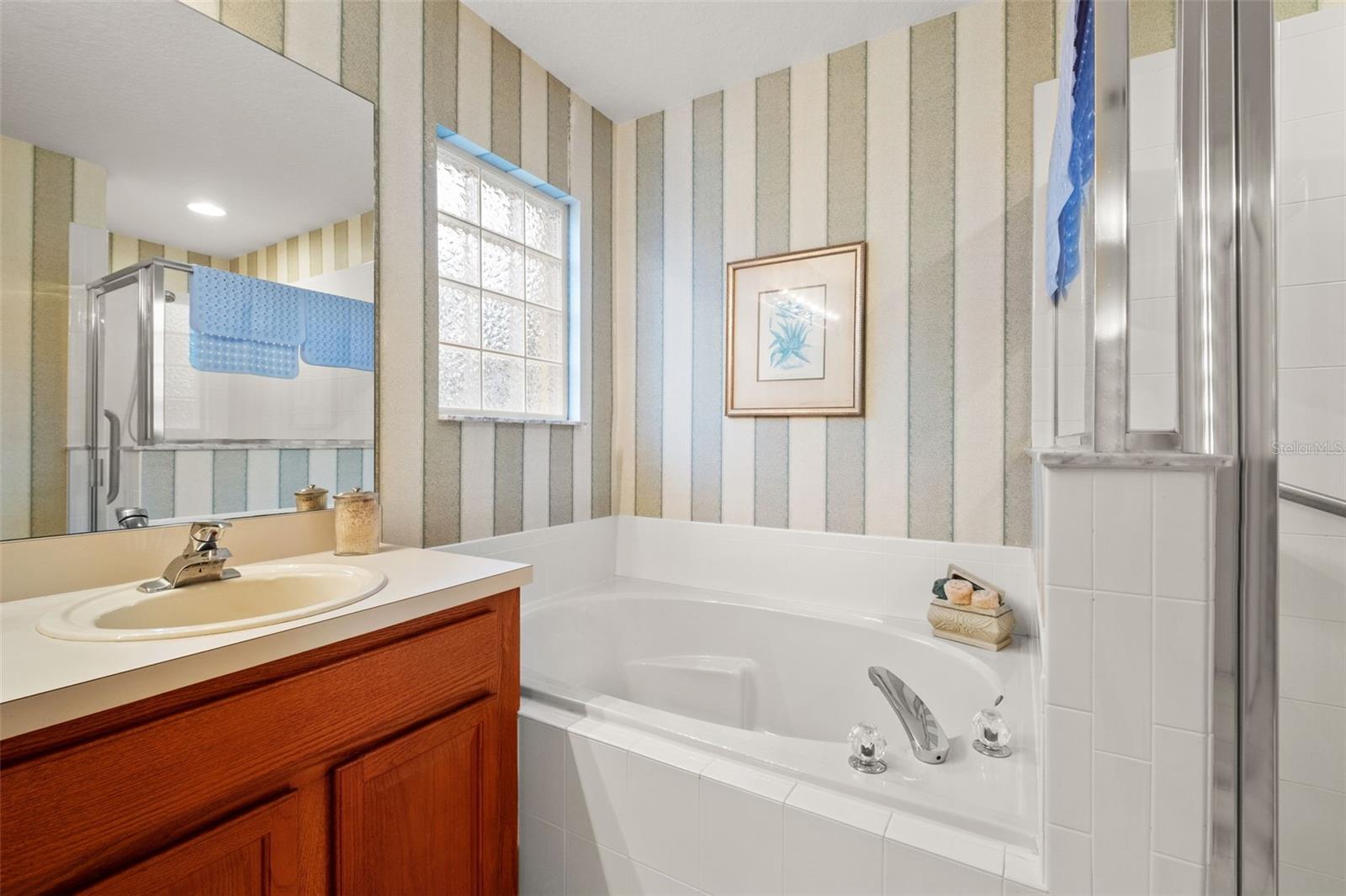 10628 COLLAR DR — photo 31
