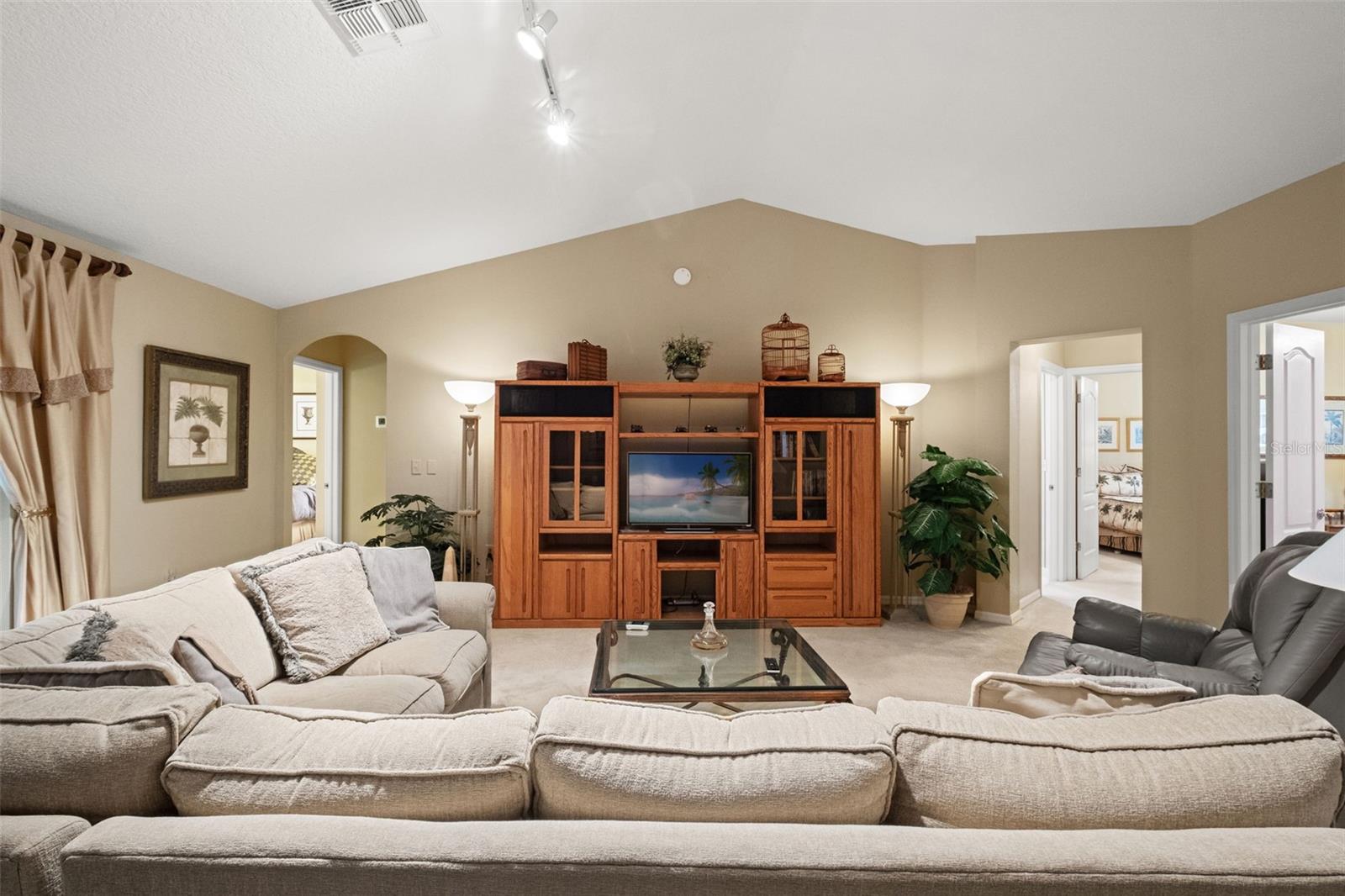 10628 COLLAR DR — photo 11
