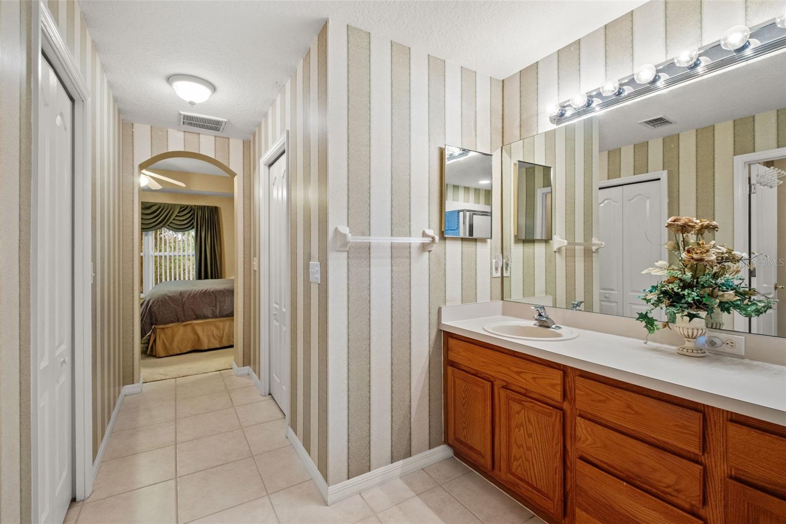 10628 COLLAR DR — photo 27