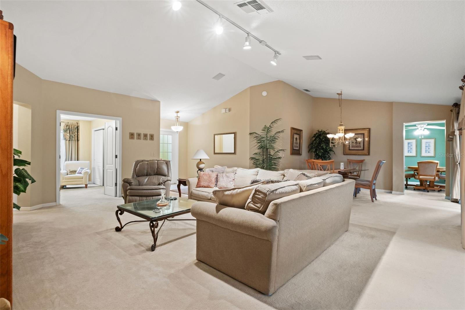10628 COLLAR DR — photo 13