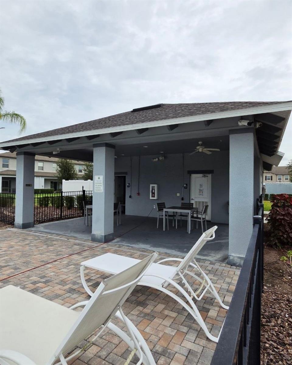 9659 PEMBROOKE PINES DR — photo 19