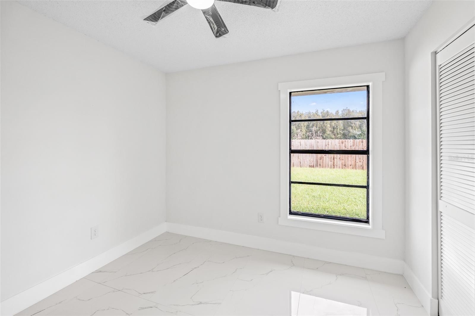 7131 HOLLOWELL DR — photo 32