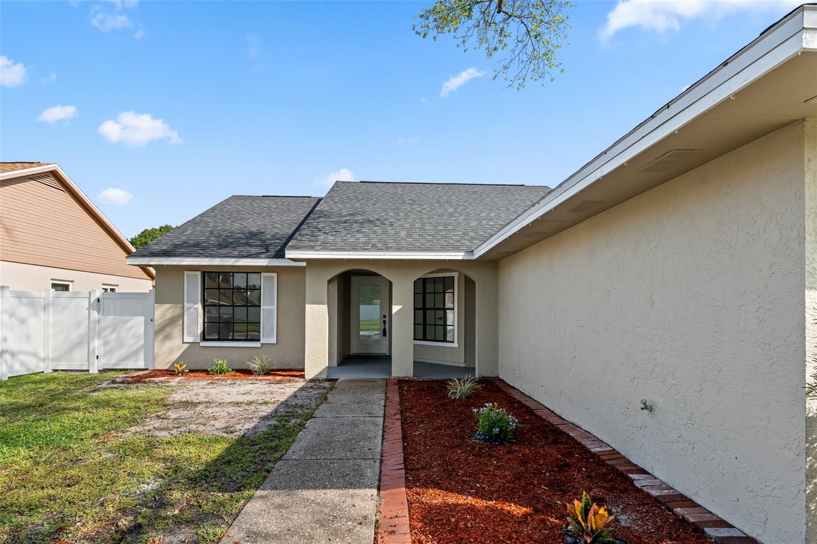 7131 HOLLOWELL DR — photo 4