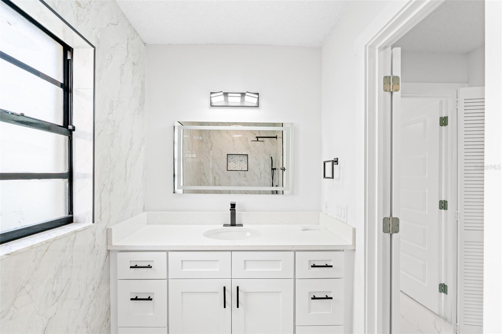 7131 HOLLOWELL DR — photo 30