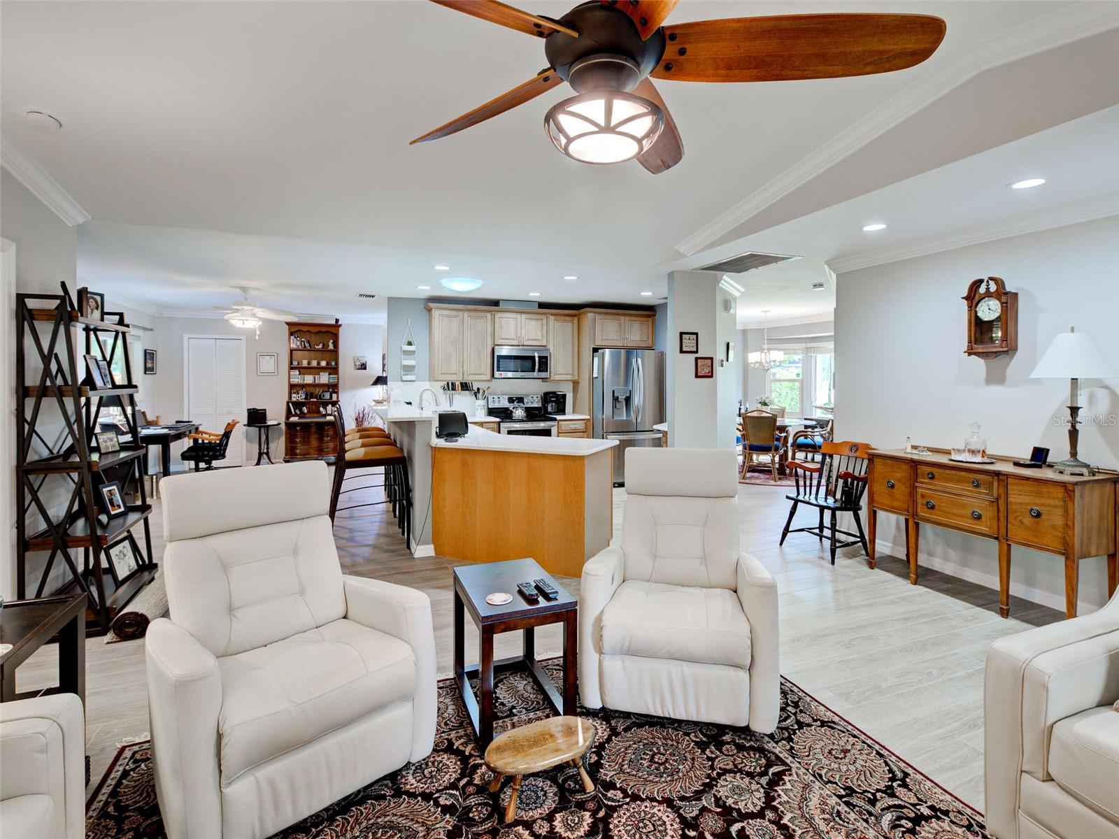 800 OSPREY ST — photo 23