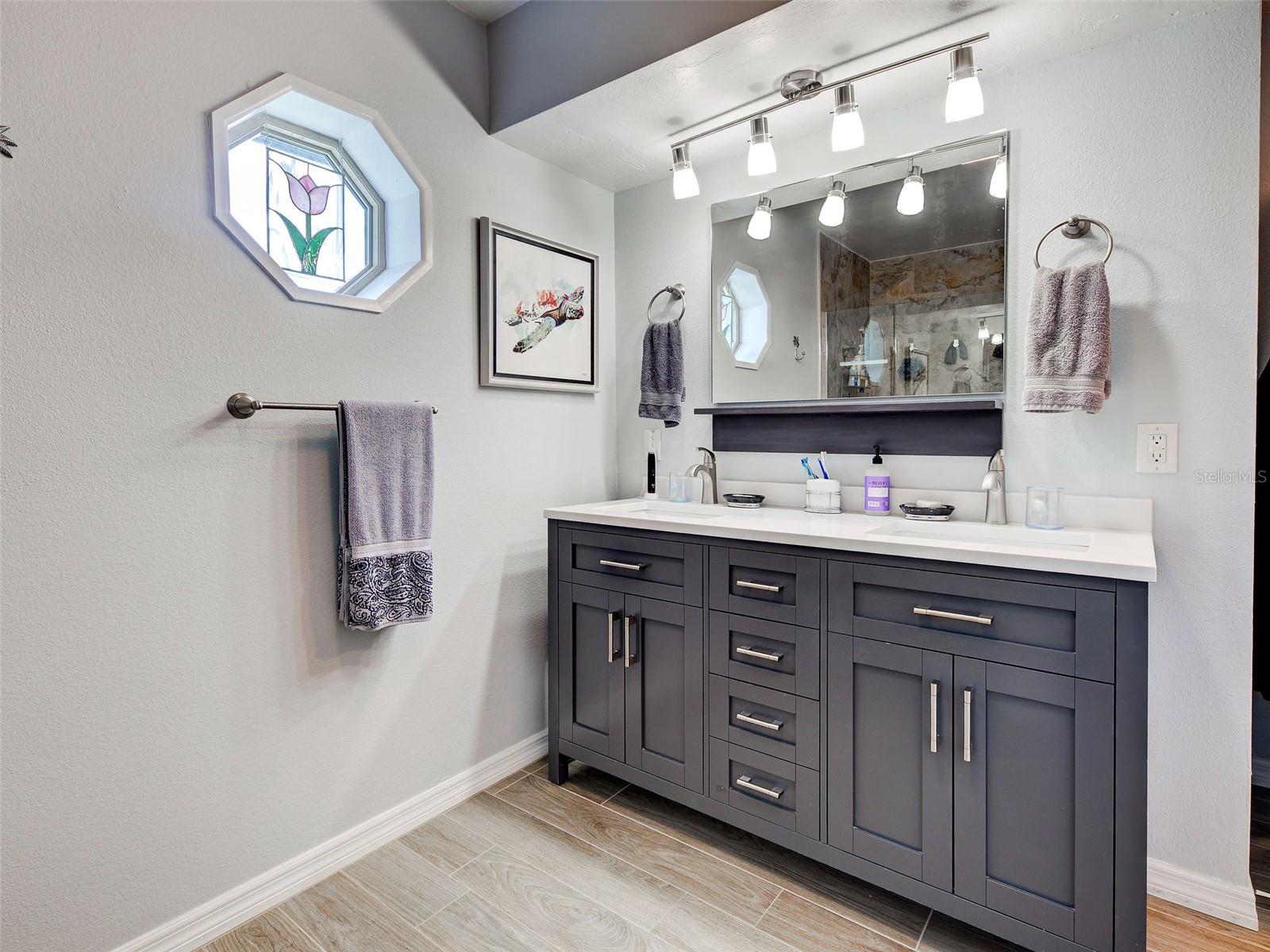 800 OSPREY ST — photo 33