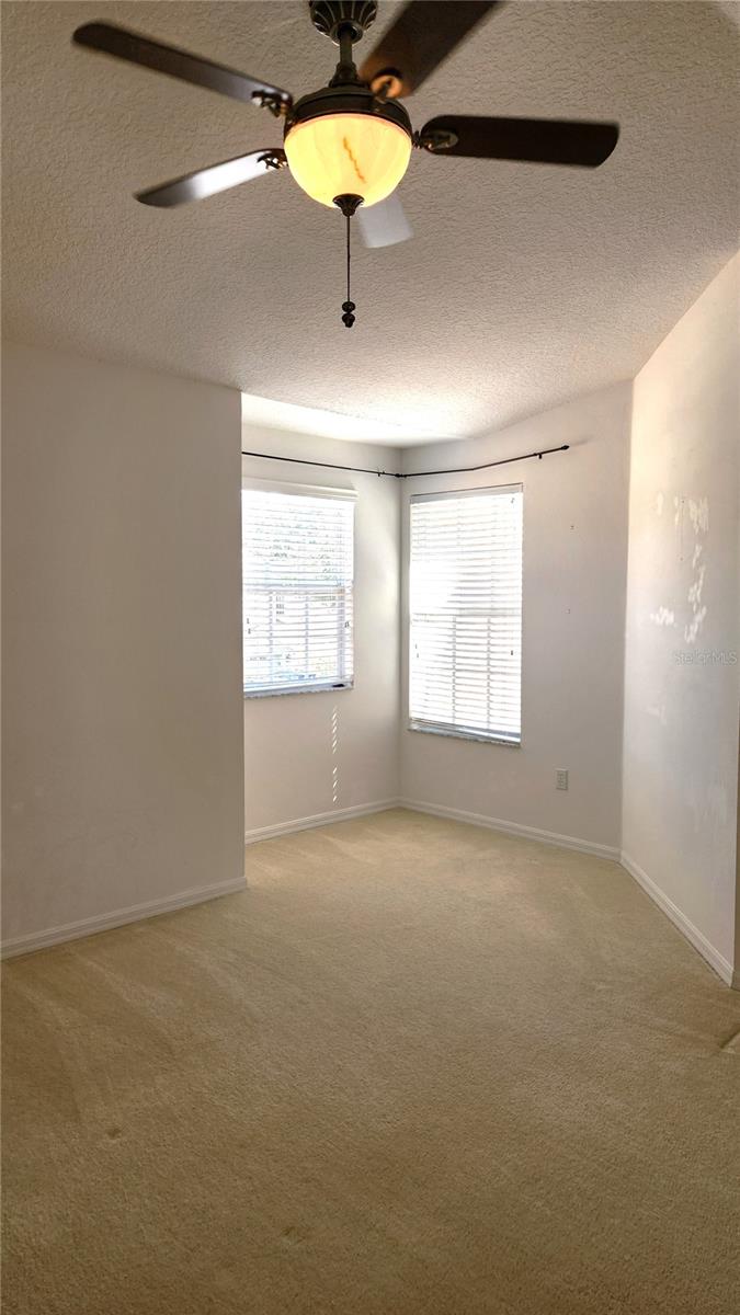 642 SPRING LAKE CIR — photo 19