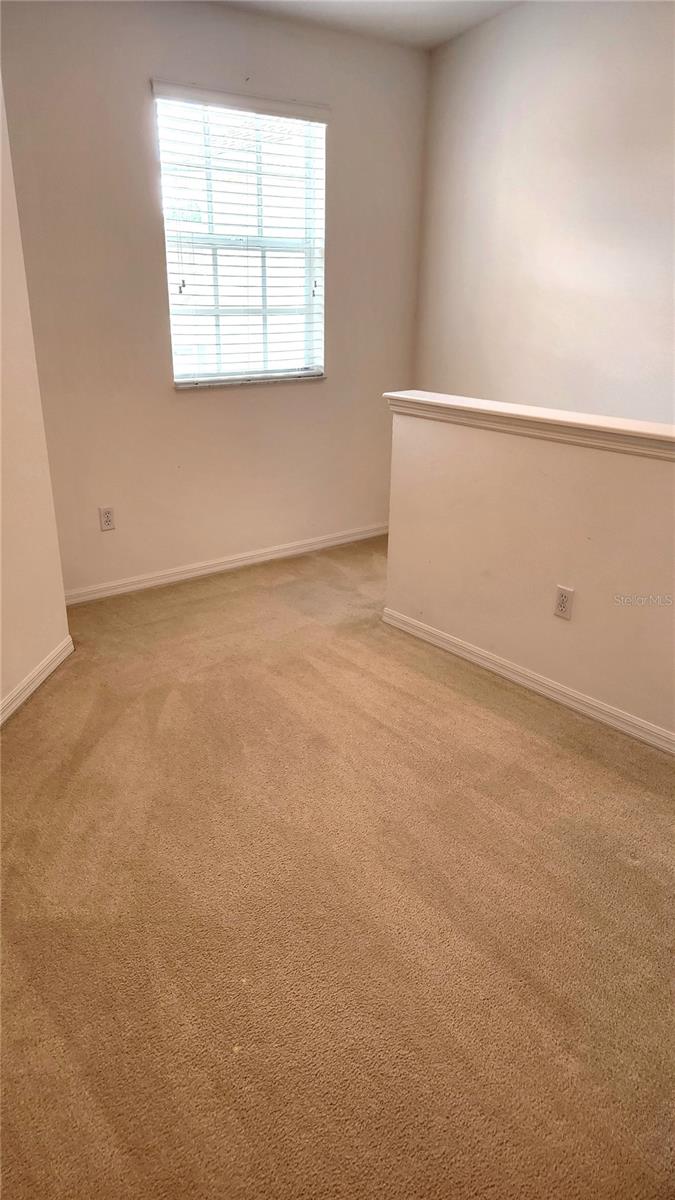 642 SPRING LAKE CIR — photo 18