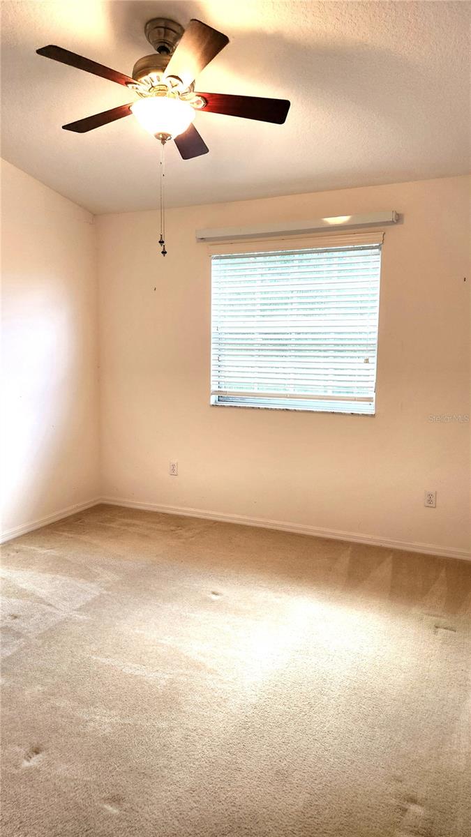642 SPRING LAKE CIR — photo 20