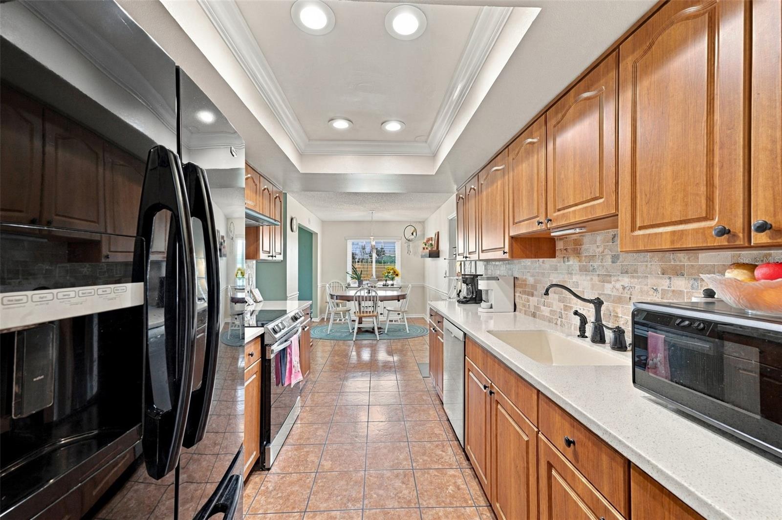 1611 WOODMAR DR — photo 20