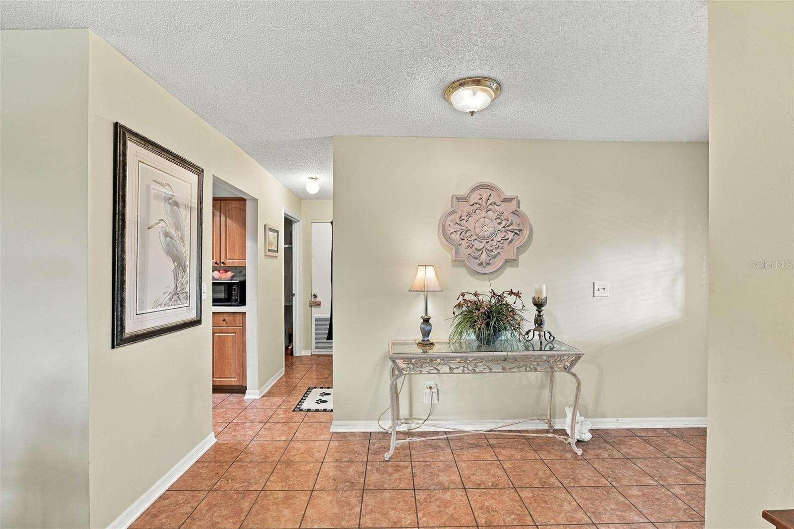 1611 WOODMAR DR — photo 11