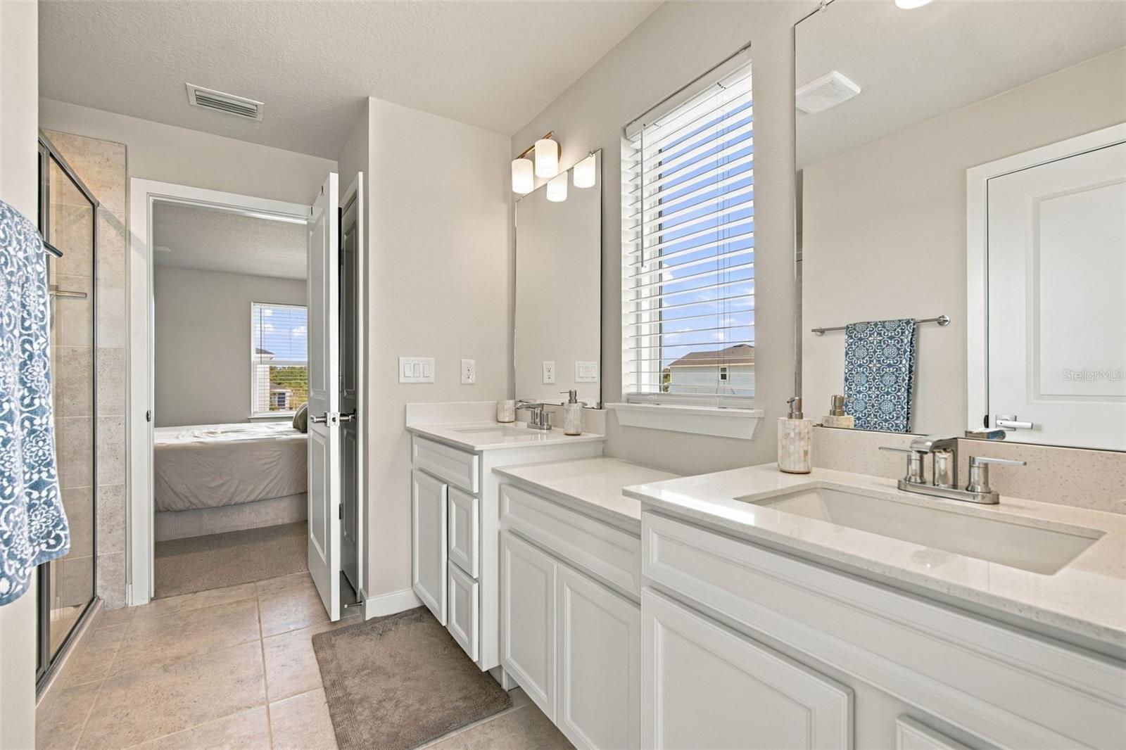 2573 WHITE LADYFISH RD — photo 40