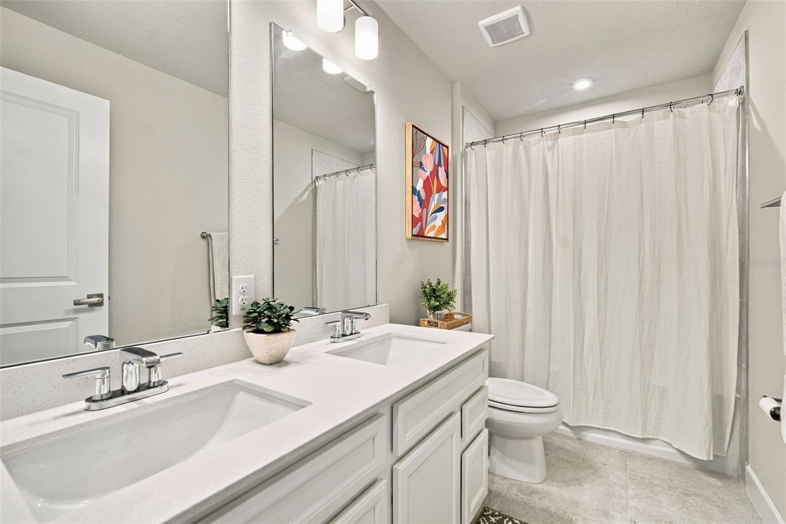 2573 WHITE LADYFISH RD — photo 26