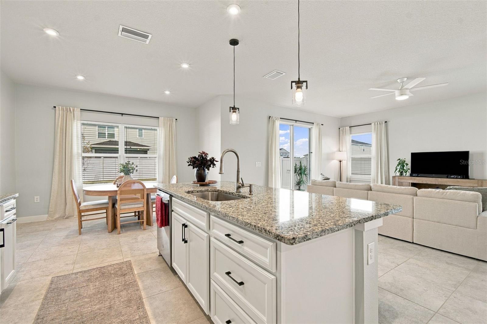 2573 WHITE LADYFISH RD — photo 16