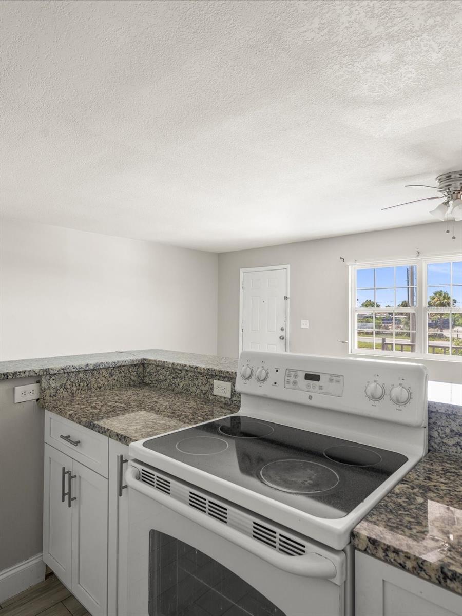 9105 W HILLSBOROUGH AVE #I204 — photo 13