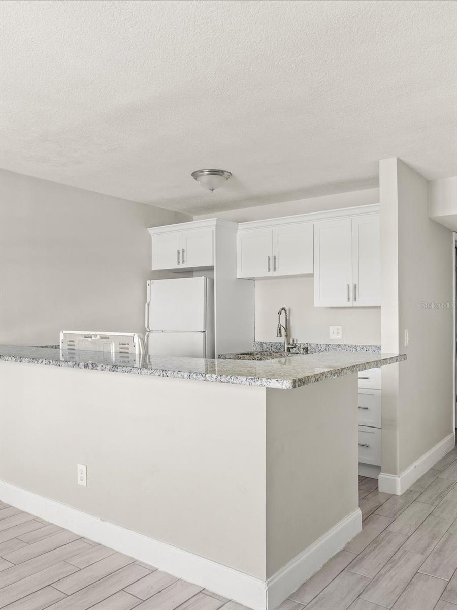 9105 W HILLSBOROUGH AVE #I204 — photo 18