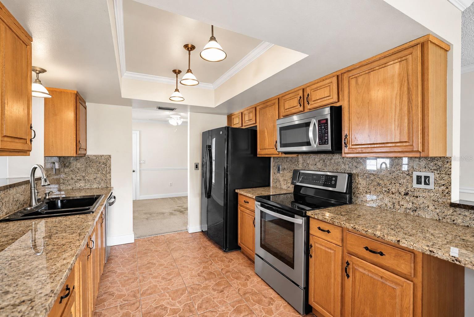 2200 STACY CT — photo 3