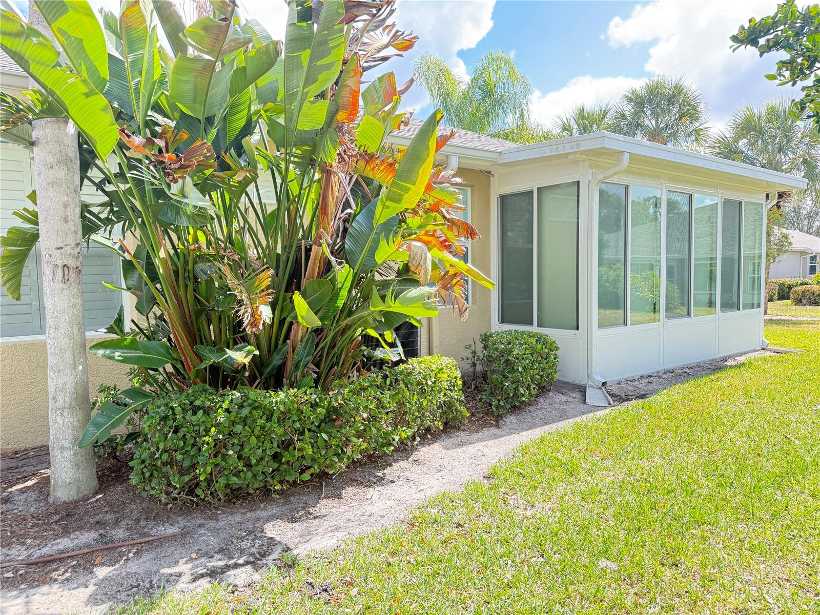 2052 INVERNESS GREENS DR — photo 4