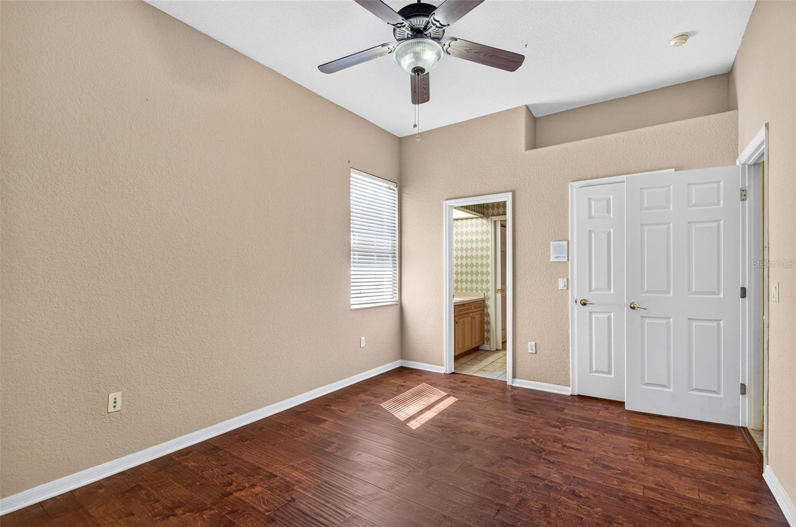 725 CITRUS WOOD LN — photo 35