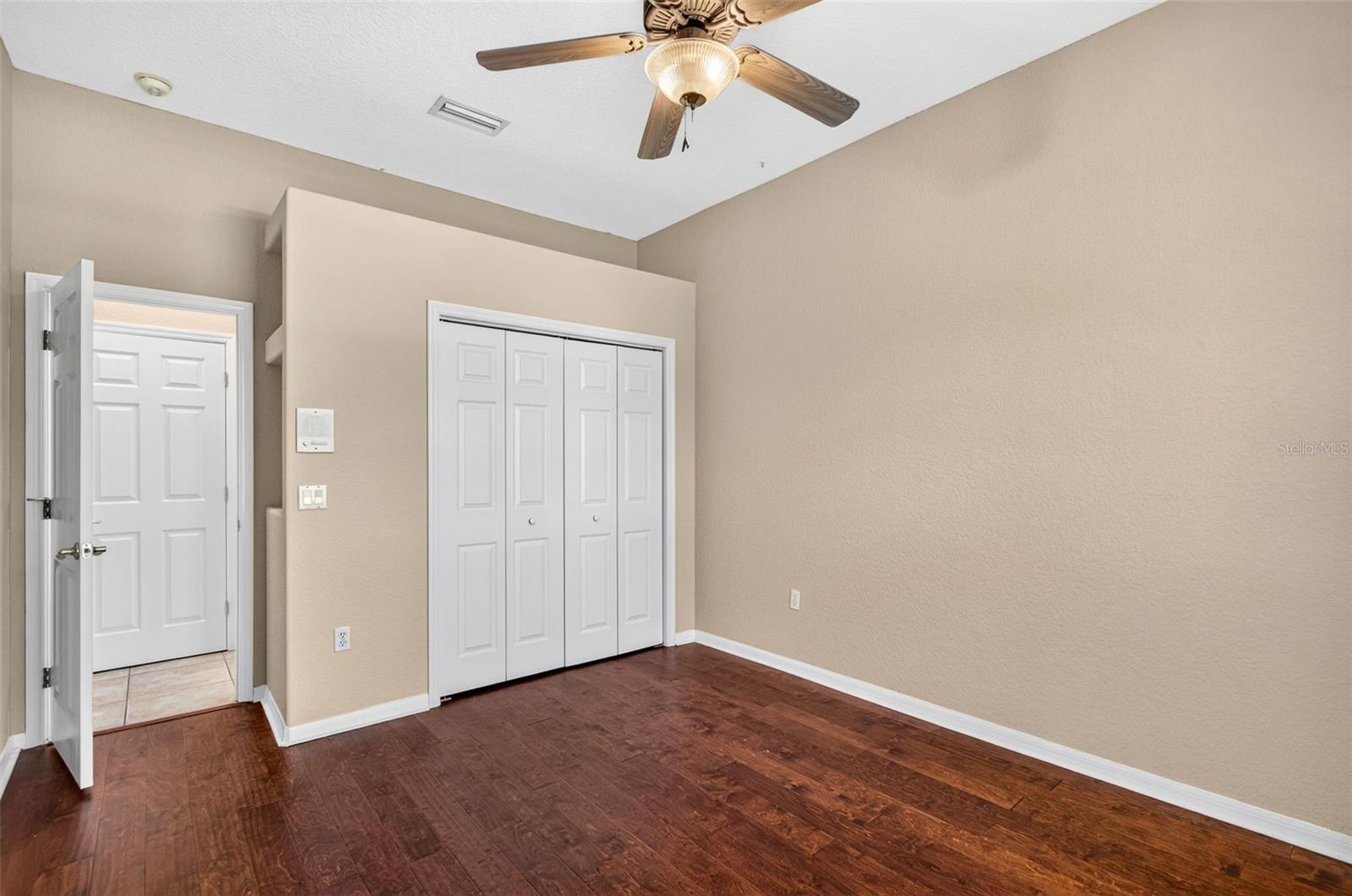 725 CITRUS WOOD LN — photo 32