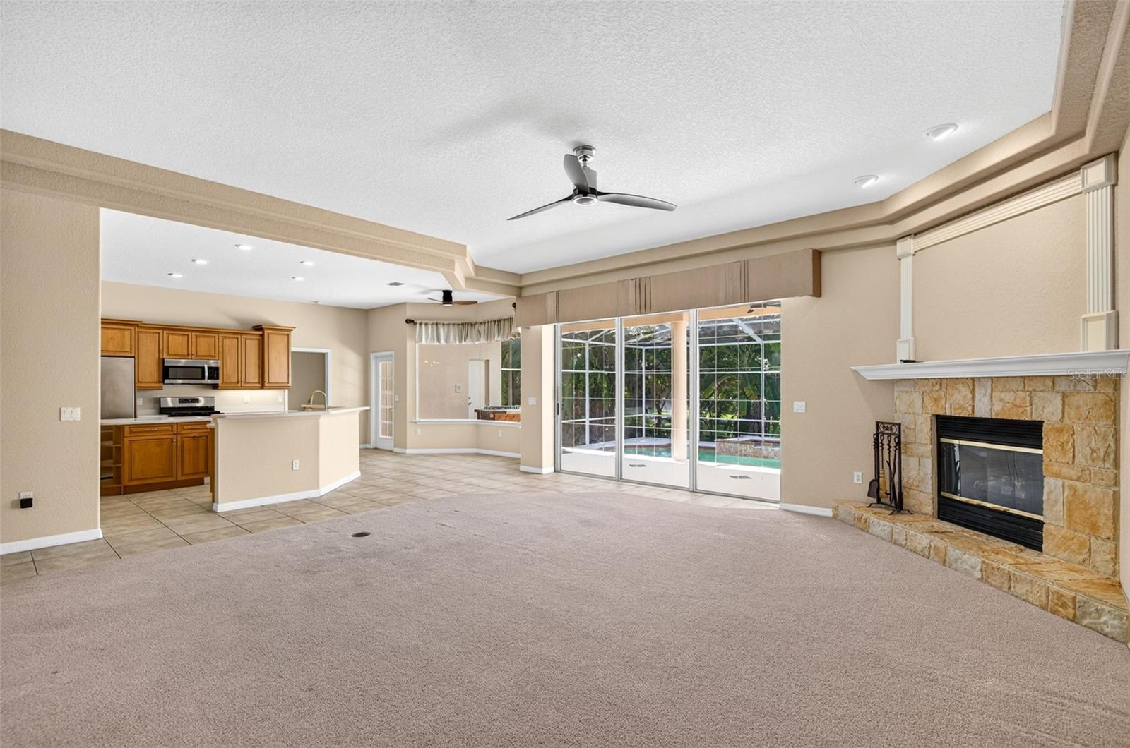 725 CITRUS WOOD LN — photo 22