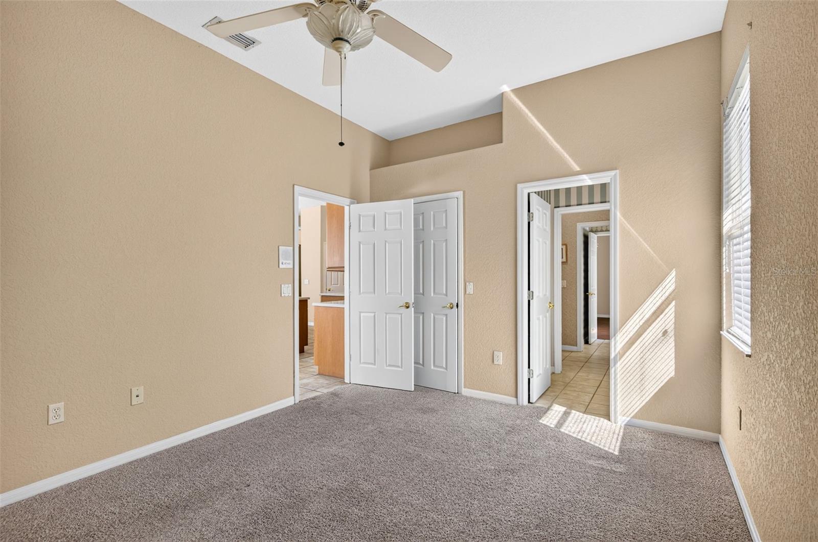 725 CITRUS WOOD LN — photo 40