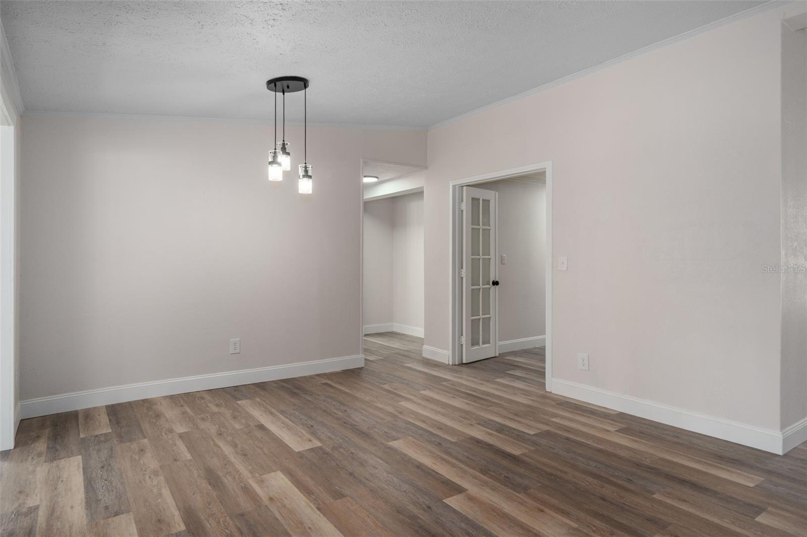 18446 EDGEWOOD DR — photo 13