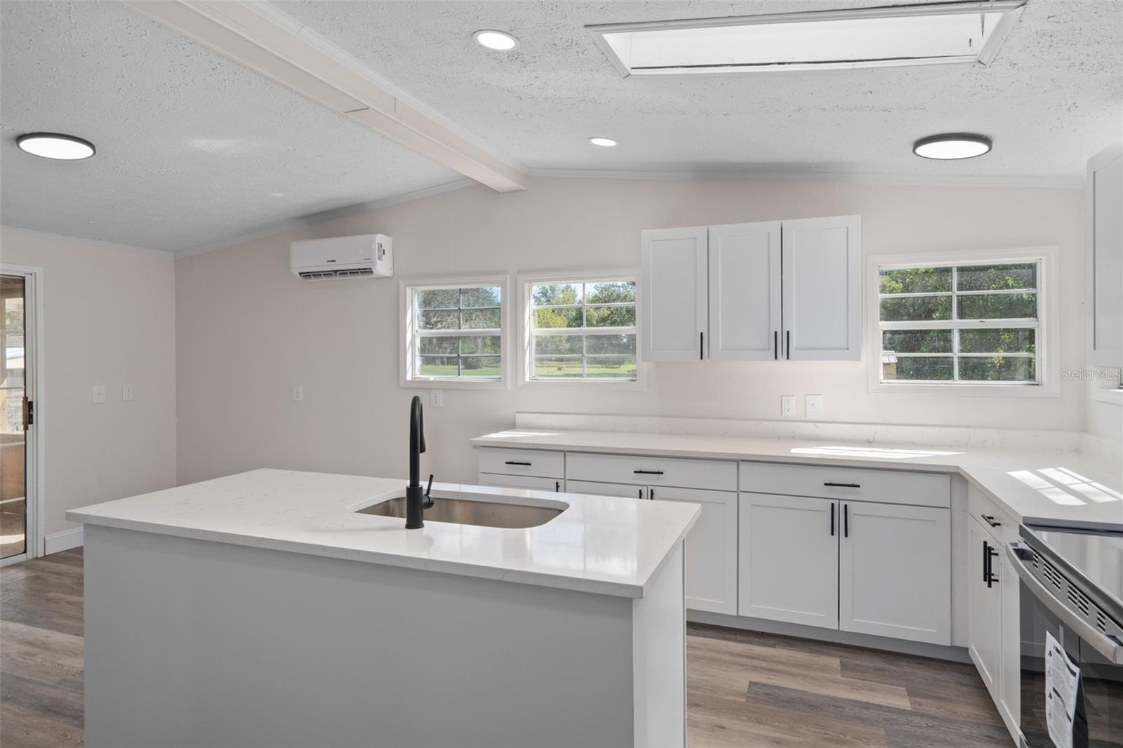 18446 EDGEWOOD DR — photo 24