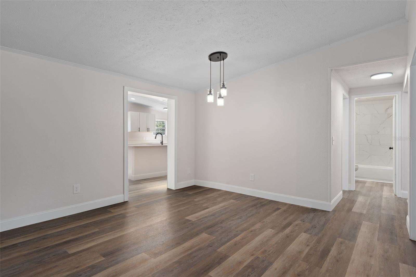 18446 EDGEWOOD DR — photo 15